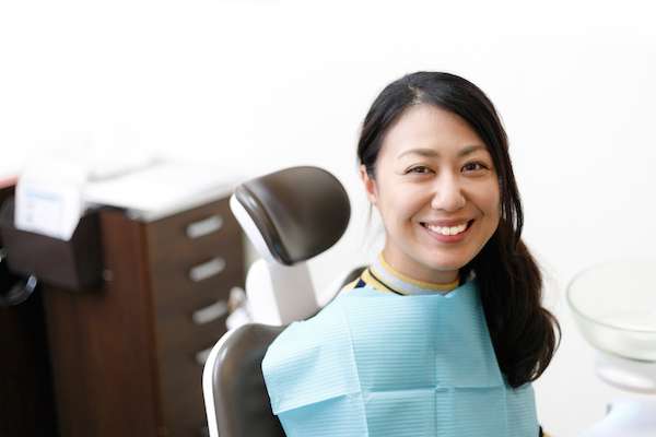 What is the Dental Implants Procedure Like from Modern Smiles Family Dentistry in Phoenix, AZ